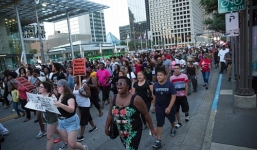 Xả súng tại Dallas: Toàn cảnh vụ phục kích khiến 12 cảnh sát thương vong