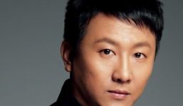 Nam diễn viên Trung Quốc bị lao xuống vách núi