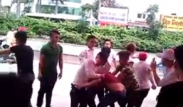 Hỗn chiến tại đám cưới, chỉ vì mời nhau cốc bia không uống