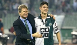 Video: Ronaldo 16 tuổi thi đấu như thế nào?