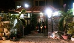 Nghi án mẹ thuê khách sạn, ép con gái uống thuốc sâu rồi tự tử