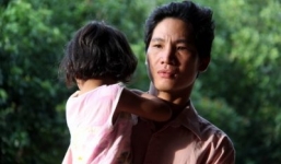 Trao nhầm con ở Bình Phước: Gia đình chưa đồng ý trả con lên tiếng 