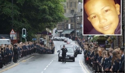 Hàng ngàn người xếp hàng đưa tang nam sinh lớp 6