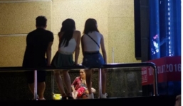 Một bức ảnh hai số phận khiến cộng đồng mạng phải suy ngẫm