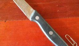 Phó trưởng Công an xã bị đâm ngay tại trụ sở