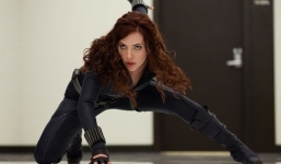 Mãn nhãn cảnh chiến đấu dũng mãnh của 'Góa phụ đen' Scarlett