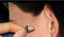 Gian lận thi cử bằng công nghệ cao, 2 thí sinh phải nhập viện khẩn cấp