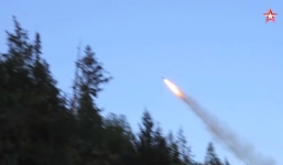 Video: Không quân Nga dùng thiết bị phá bom dập cháy rừng