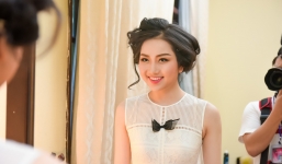 Nhan sắc “hớp hồn” của thí sinh chung khảo phía Bắc trong hậu trường