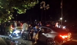 Người chơi Pokemon Go gây náo loạn vì bắt “thú quý” trong đêm