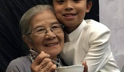 Câu chuyện xúc động phía sau cánh gà của cậu bé Hồ Văn Cường