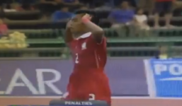 Video: Cầu thủ U16 Thái Lan ăn mừng thô tục trong trận thua Úc