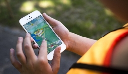 Hai thiếu niên Canada vô tình vượt biên sang Mỹ vì mải chơi Pokemon