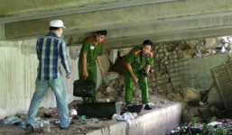 Nạo vét cống, phát hiện quan tài nghi chứa xác thai nhi