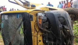 Ấn Độ: Tàu hỏa tông ô tô chở học sinh, 8 trẻ tử vong