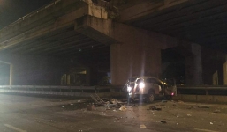 Tranh cãi vụ ôtô lao từ cầu cạn xuống đất, tài xế tử vong: Luật sư nói gì?