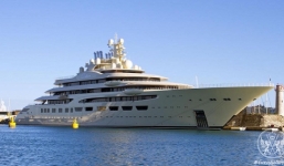 Ông chủ CLB Arsenal chi 600 triệu USD sở hữu siêu du thuyền lớn nhất thế giới