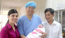 Thừa Thiên Huế: Bé gái mang thai hộ đầu tiên chào đời