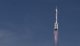 Video: Tên lửa Trung Quốc rơi xuống lãnh thổ Mỹ