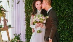 'Hoa hậu nói tiếng Anh dở tệ' được trao nhẫn kim cương tiền tỷ trong lễ ăn hỏi