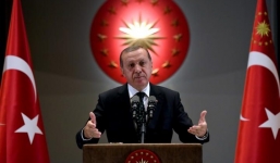 Erdogan 'nhắn nhủ' phương Tây: 'Để ý đến việc của các người đi' 