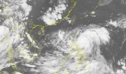Bão gần Biển Đông, sức gió mạnh cấp 13, giật cấp 15-16
