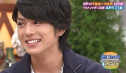 Sao nam 19 tuổi Nhật Bản bị phác giác có con năm 14 tuổi