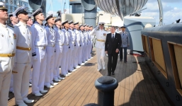 Video: Putin đích thân thị sát tàu Rạng Đông huyền thoại