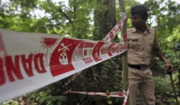 Ấn Độ: 5 nghi phạm cưỡng hiếp tập thể hai mẹ con suốt 3 giờ đã bị bắt