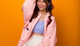 'Bản sao của Mỹ Tâm' lột xác trong bộ đôi single mới