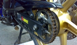 Những lưu ý tra dầu bôi trơn xích xe máy