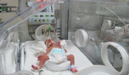 Tin tức mới nhất về sức khỏe con trai Thiếu úy Đậu Thị Huyền Trâm