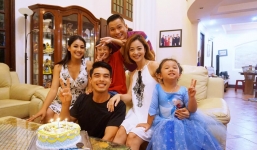 Em trai út điển trai của Jennifer Phạm lần đầu lộ diện