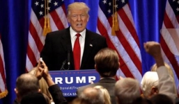 Tổng thống Pháp nói phát biểu của Trump 'gây buồn nôn'