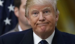 Donald Trump 3 lần hỏi: 'Có vũ khí hạt nhân sao không dùng?'