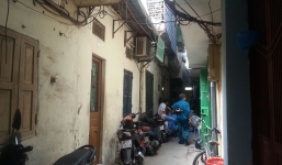 Nữ tài xế taxi đang mang thai bị sát hại ở phòng trọ