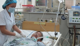 Mất mạng vì uống rượu pha cồn