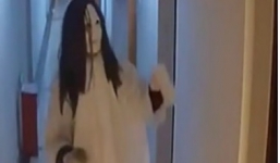 Video: Người đàn ông giả ma quấy rối phụ nữ suốt 7 tháng bị bắt giữ