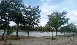 Nhảy xuống hồ trốn đối thủ, nam thanh niên chết đuối