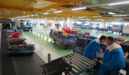 7 pho tượng vàng ở sân bay Nội Bài có giá 7 tỷ đồng