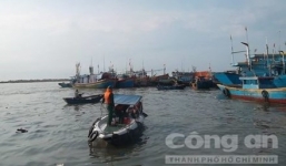 Một ngư dân 'phê' ma túy nhảy xuống biển