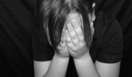 Nam thanh niên làm bé gái có thai rồi chối bỏ trách nhiệm