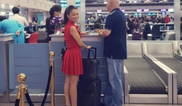 Thu Minh tiễn chồng đi công tác giữa tâm bão dư luận bị đòi nợ