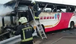 Tài xế Đài Loan thiêu chết cả đoàn du khách Trung Quốc