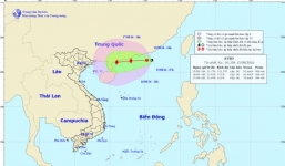 Áp thấp nhiệt đới giật cấp 10 trên Biển Đông