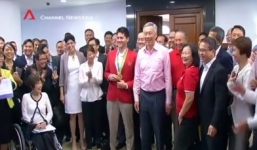Video: Cách quốc hội Singapore chào đón nhà vô địch Olympic