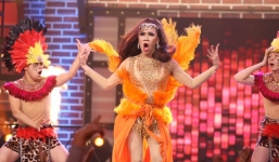 Anh Đức hóa thân thành Hồ Quỳnh Hương xấu nhất lịch sử