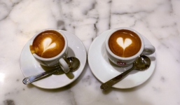 Uống 1 ly cafe mỗi ngày giúp giảm 20\% nguy cơ bị nhồi máu cơ tim