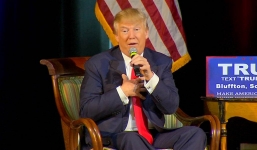 Trump chê bai tình báo Mỹ là 'thảm họa'