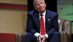 Trump lần đầu công khai hối tiếc vì những lần 'lỡ mồm bạo miệng'